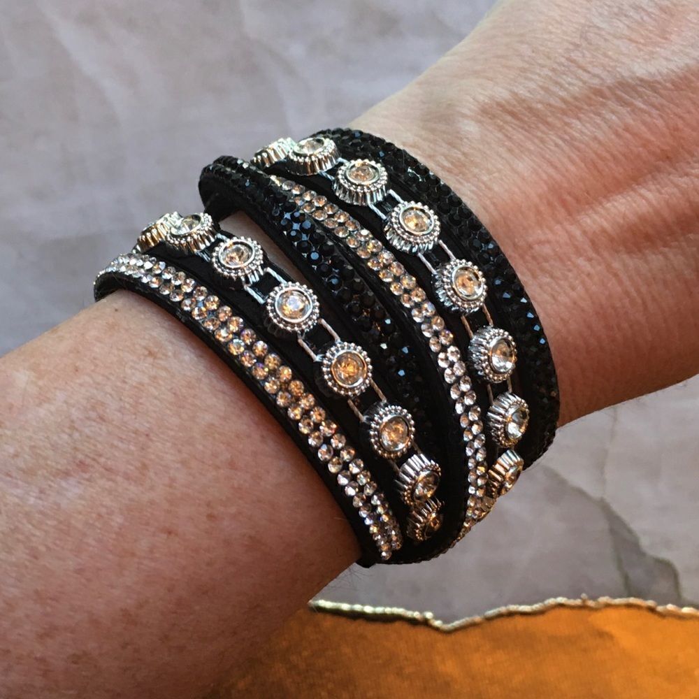 BLACK LEATHER Crystal Wrap n Snap Bracelet!